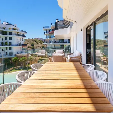 Aster Luxury Apartment *